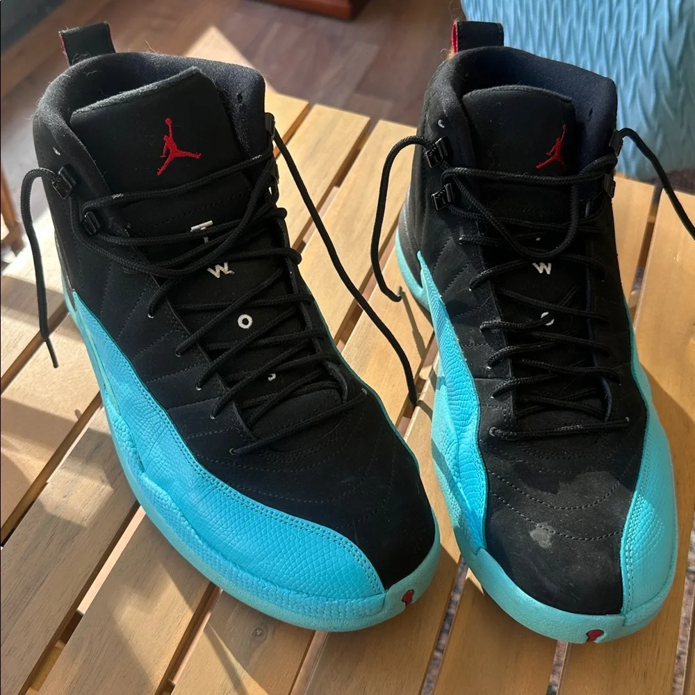Men’s Air Jordan Retro 12’s Gamma Blues, Size 10.5